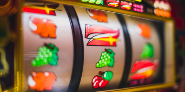 Luck and Skill: Myths and Facts of Online Slot Games