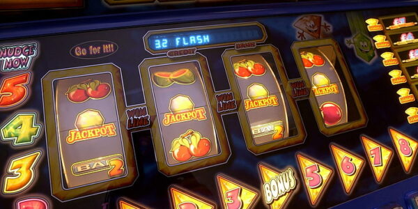 Online Slots: Smart Tips to Play Longer and Win More